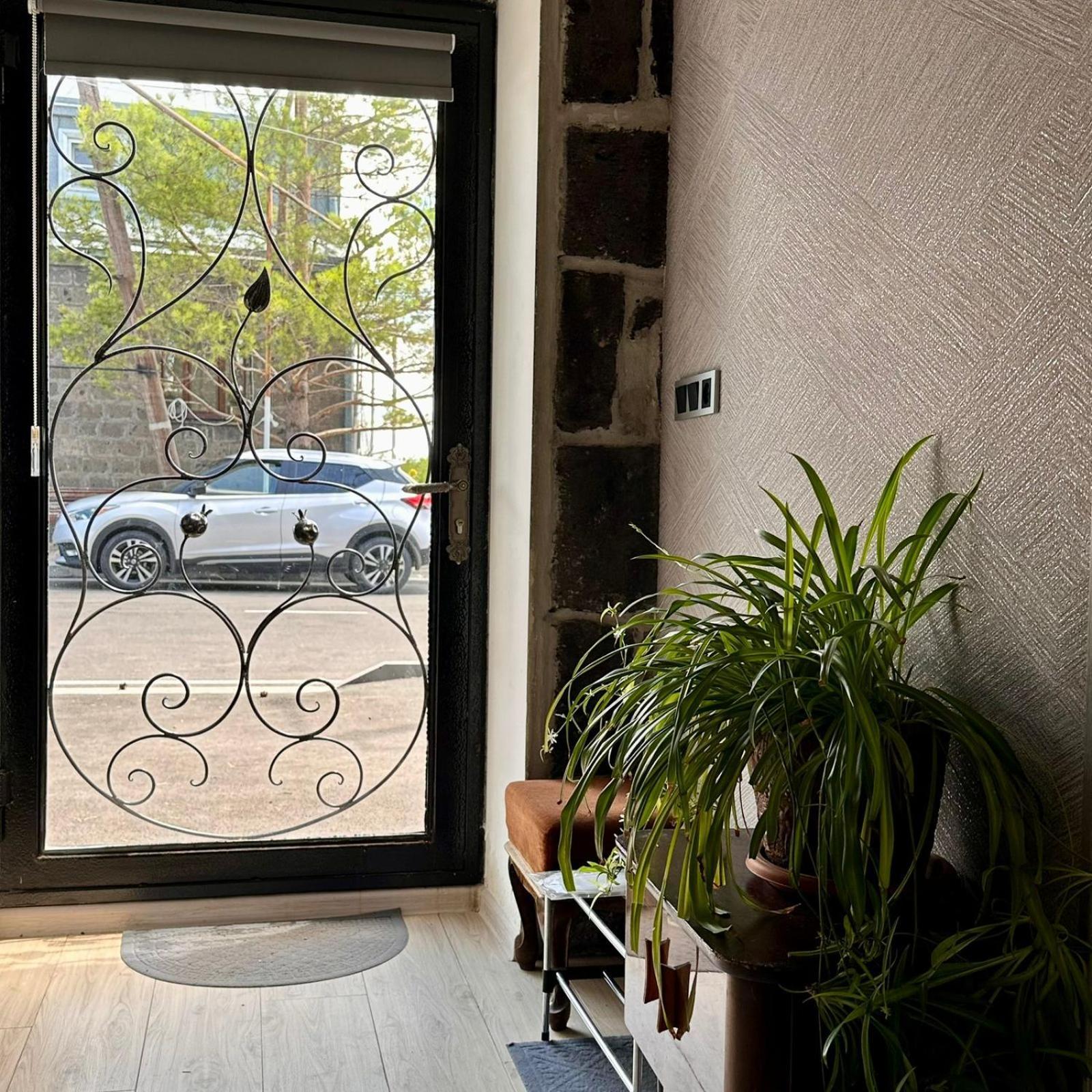 Eco House Apartment Gyumri Exterior photo